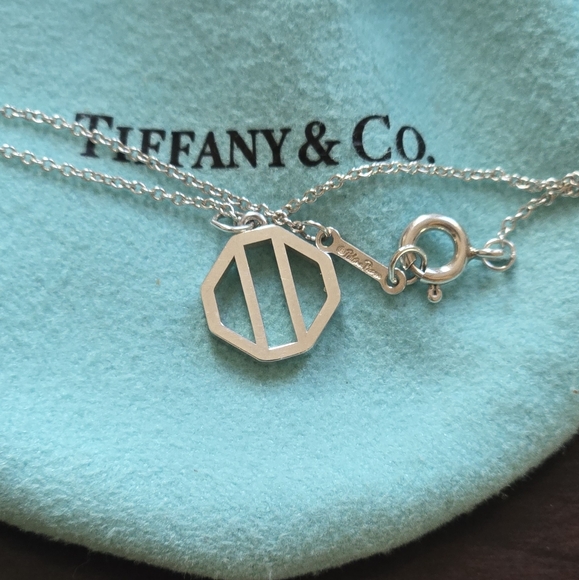 Tiffany & Co Sterling Silver Pablo Picasso Zellige Necklace - Picture 6 of 6